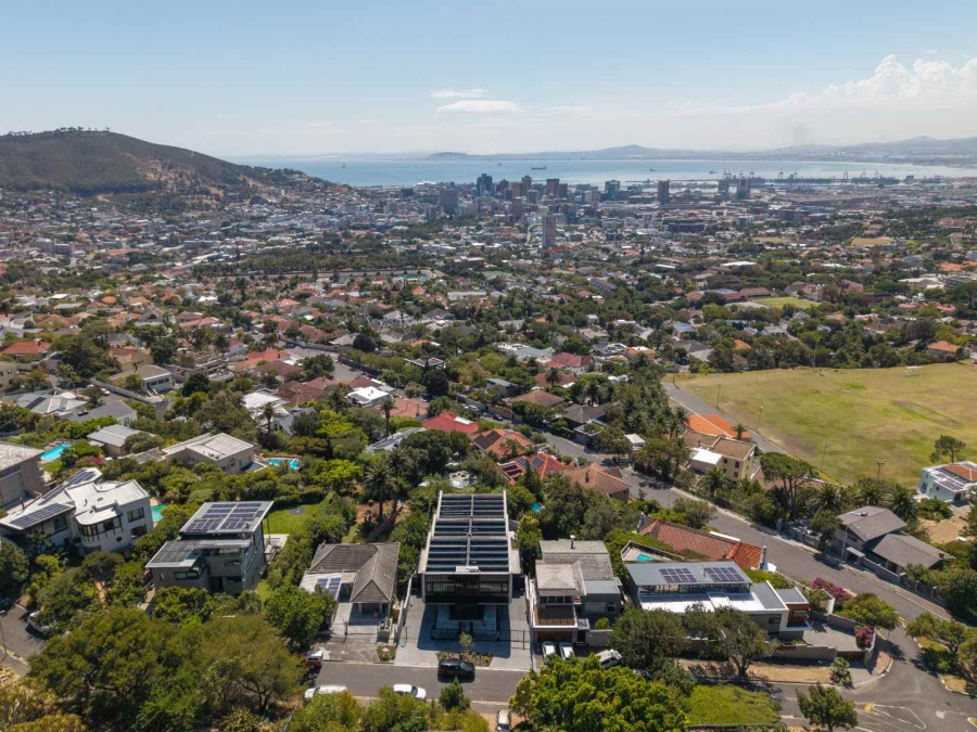 3 Bedroom Property for Sale in Oranjezicht Western Cape
